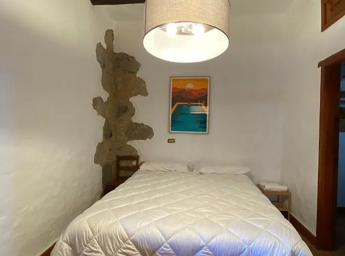 Hotel Casa Rural El Drago *