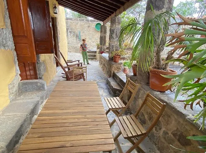 Casa Rural El Drago Hotel