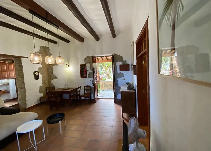 Casa Rural El Drago Otel Moya (Gran Canaria)